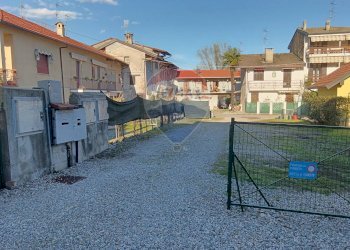 Stabile - Palazzo Via Amalfi, 109 
 Dormelletto, Dormelletto - foto 11