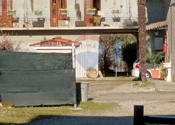 Stabile - Palazzo Via Amalfi, 109 
 Dormelletto, Dormelletto - foto 12