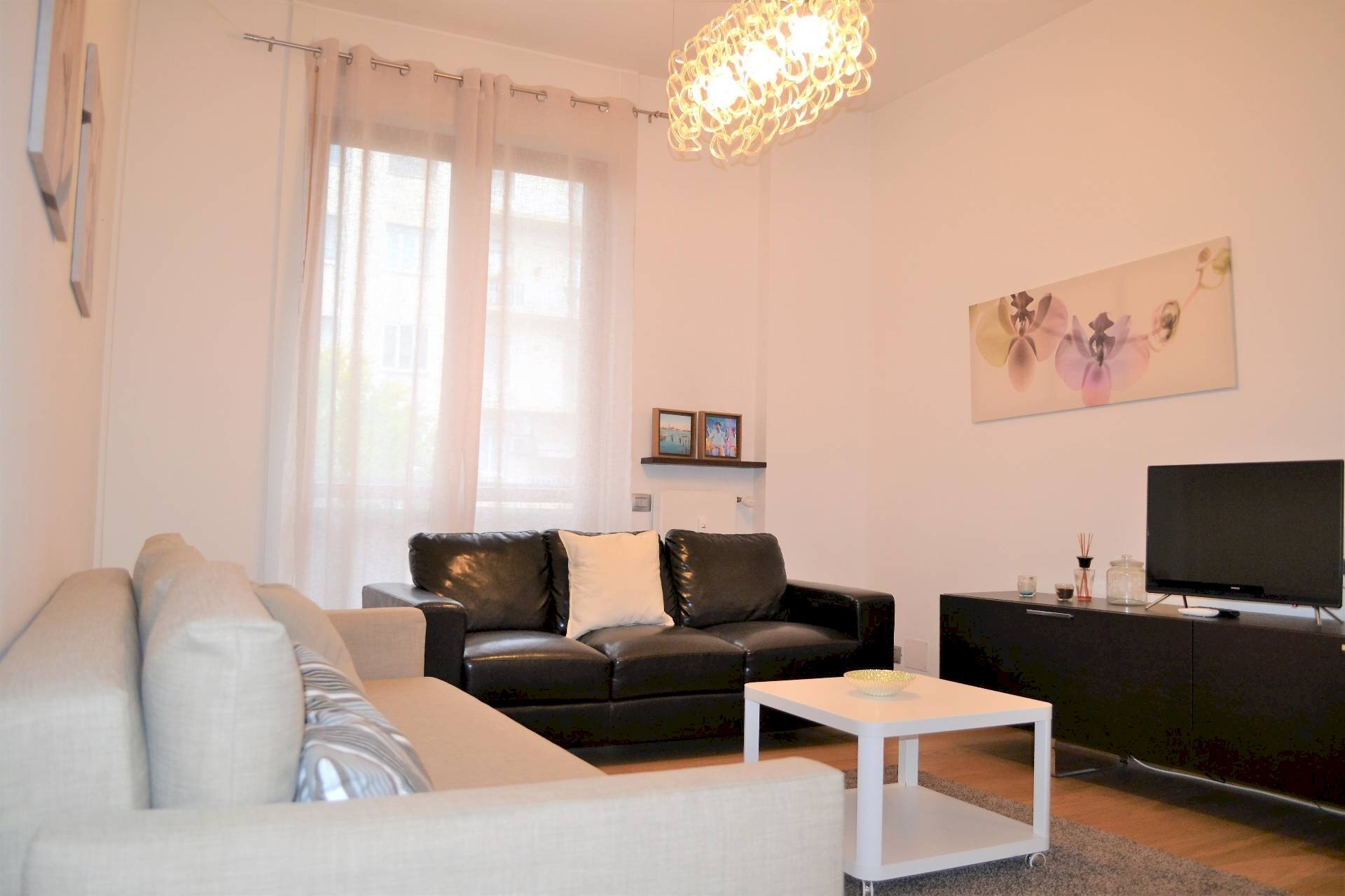 Appartamento Viale Gian Galeazzo, Milano - foto 1