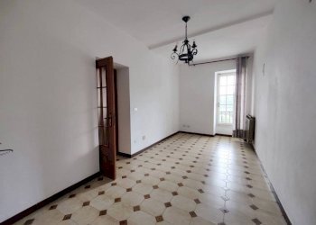 Camera da letto - Four-room apartment via Borgo Barnati, Pontedassio - photo 11