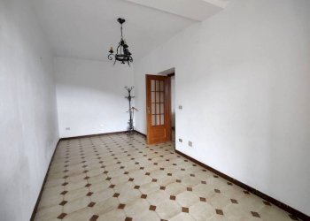 Camera da letto - Four-room apartment via Borgo Barnati, Pontedassio - photo 12