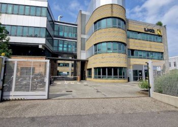 Ingresso 1 - Ufficio via Vincenzo Monti, 23, Pero - foto 3