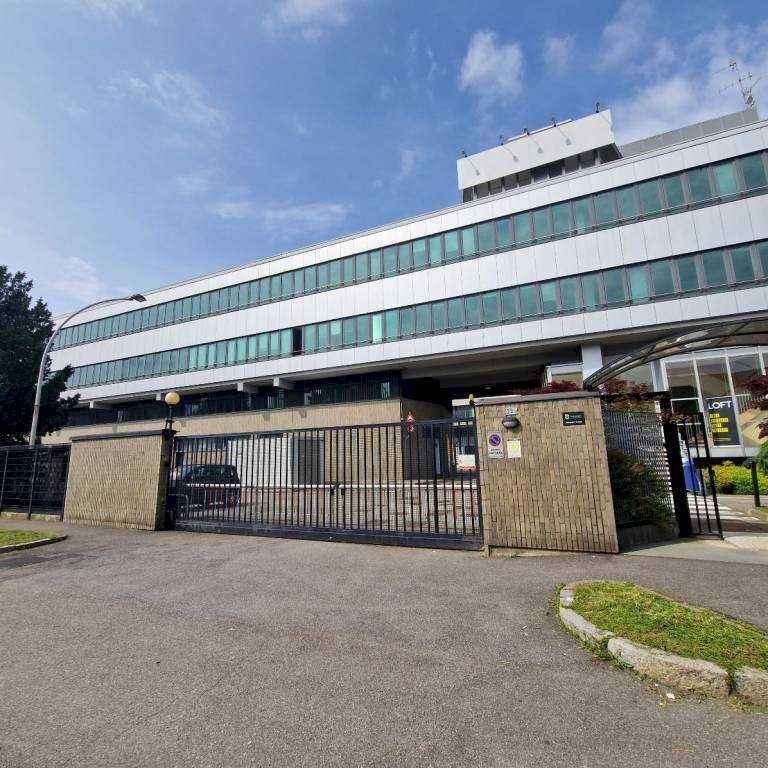 Ingresso 2 - Office via Vincenzo Monti, 23, Pero - photo 1