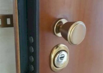 Interno palazzo - Trilocale via Lazio, 43, Varese - foto 2