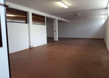 Magazzino via Fratelli Rosselli, 1, Varese - foto 6