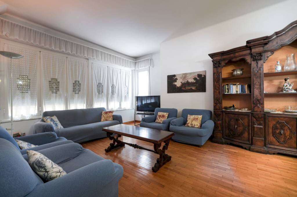 Salone - Appartamento via della Libertà, 26, Rapallo - foto 1