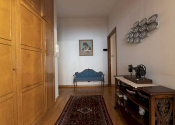 Stanza arredata - Appartamento via della Libertà, 26, Rapallo - foto 8