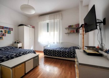 Camera da letto - Appartamento via della Libertà, 26, Rapallo - foto 6