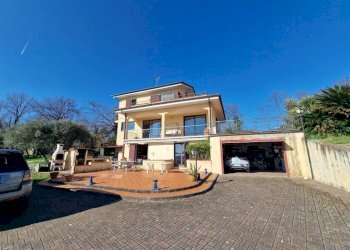 Zona - Villa via debbio, Bolano - foto 4