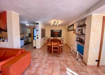 Salone - Villa via debbio, Bolano - foto 43