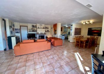 Salone - Villa via debbio, Bolano - foto 48