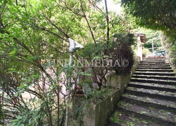 5 casa indipendente giardino comano.jpg - Villa Comano - foto 5