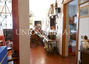 15 casa indipendente giardino comano.jpg - Villa Comano - foto 15