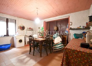 25 casa indipendente giardino comano.jpg - Villa Comano - foto 25