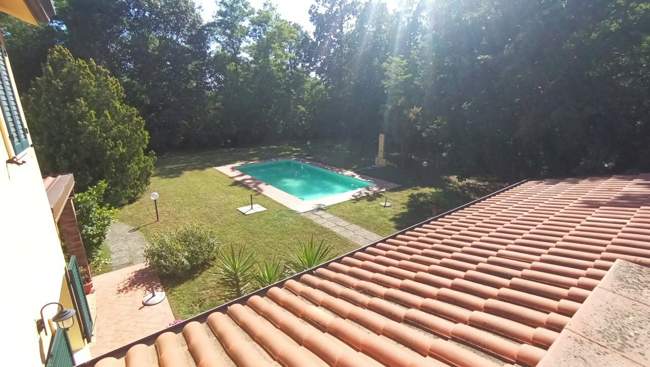 1 vendesi-villa-piscina-castelnuovo-magra.jpg - Villa Castelnuovo Magra - photo 1