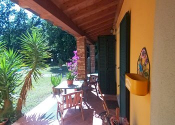 5 vendesi-villa-piscina-castelnuovo-magra.jpg - Villa Castelnuovo Magra - foto 5