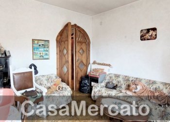 b1.jpg - Quadrilocale Rocca di Papa - foto 3