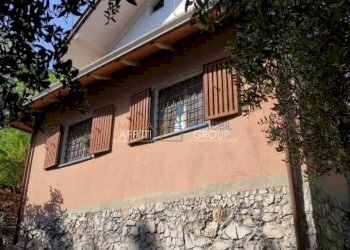 WhatsApp Image 2024-06-13 at 18.17.35 (3).jpeg - Villa Località Antona 5, Massa - foto 2