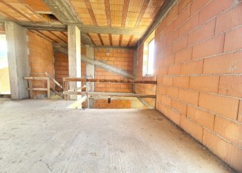 11.jpg - Villa a Schiera Via Bozzi 103, Luni - foto 11