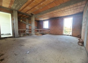 16.jpg - Villa a Schiera Via Bozzi 103, Luni - foto 16