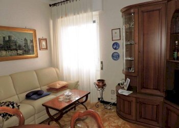 SALA - Trilocale via Bartolomeo Carrea, 8, Genova (zona Sampierdarena) - foto 6