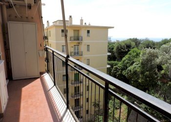 BALCONE - Trilocale via Bartolomeo Carrea, 8, Genova (zona Sampierdarena) - foto 18