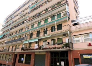PALAZZO - Trilocale via Bartolomeo Carrea, 8, Genova (zona Sampierdarena) - foto 26