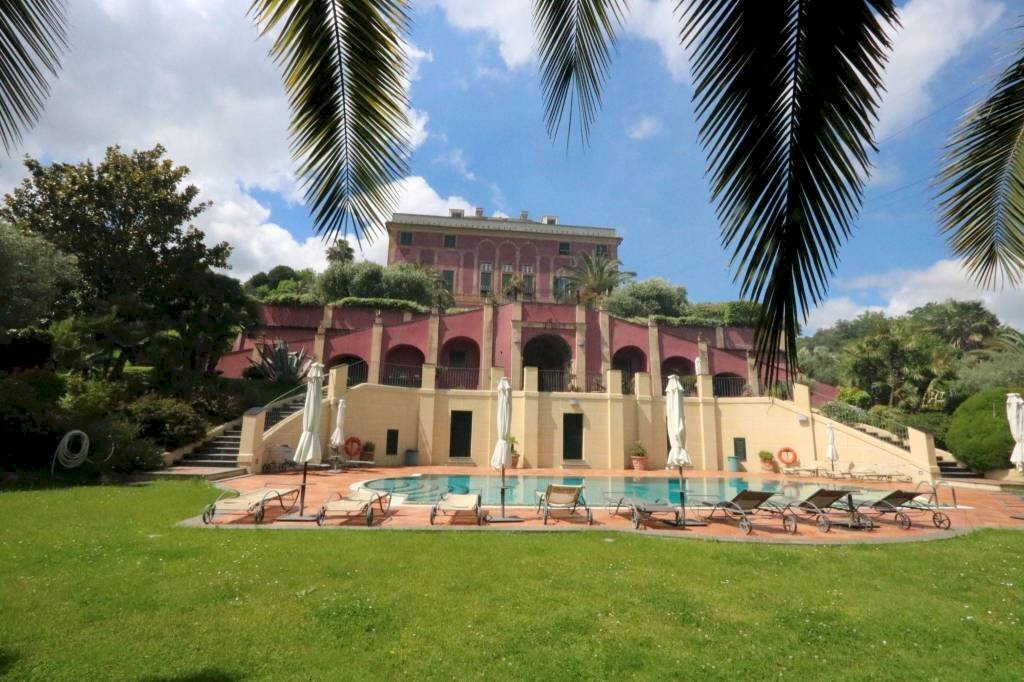 Piscina - Quadrilocale via Antonietta Massuccone Mazzini, Genova (zona Bolzaneto) - foto 1