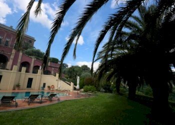 Piscina - Quadrilocale via Antonietta Massuccone Mazzini, Genova (zona Bolzaneto) - foto 33
