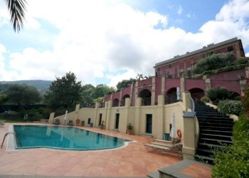 Piscina - Quadrilocale via Antonietta Massuccone Mazzini, Genova (zona Bolzaneto) - foto 36