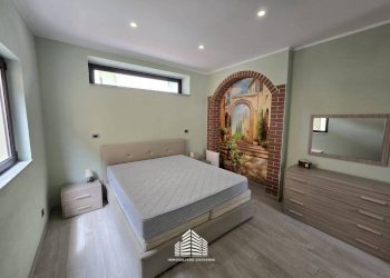 Camera da letto - Two-room apartment corso San Secondo, 12, Bra - photo 7