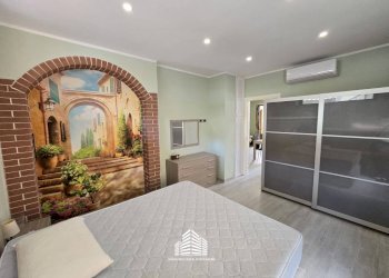 Camera da letto - Two-room apartment corso San Secondo, 12, Bra - photo 9