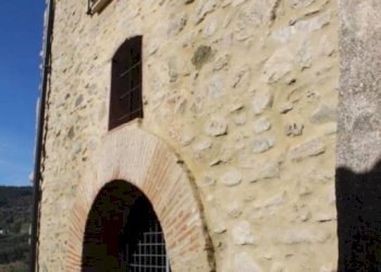 Facciata - Rustico via Trevie, 40, Rocca Imperiale - foto 11