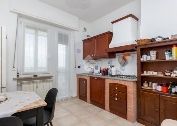 Two-room apartment Via Mirafiori, Beinasco - photo 4