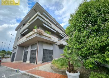 Quadrilocale Strada Statale 81, Teramo - foto 1