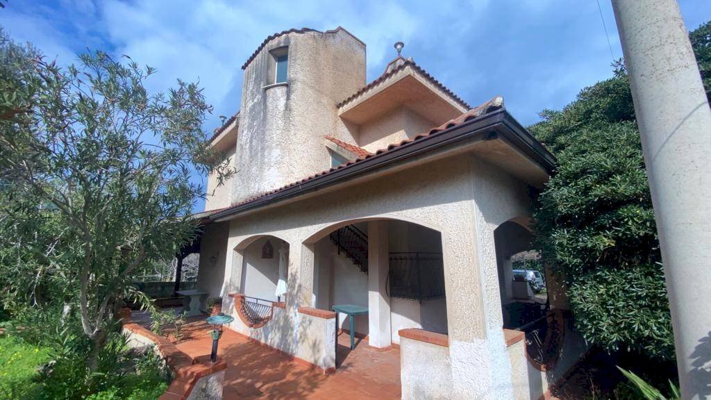 Facciata - Villa via Capri, Carini - foto 1