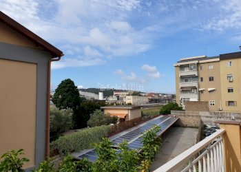 balcone camera 1 - Three-room apartment Catanzaro - photo 8
