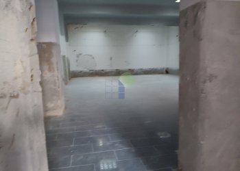 Locale Commerciale Piazza Grande 4, Livorno - foto 4