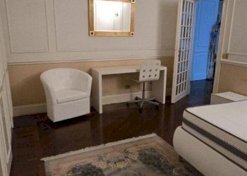 Camera - Four-room apartment Via Carlo Denina, Roma - photo 24