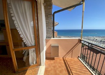 image00002.jpeg - Appartamento Largo Parodi 2, San Bartolomeo al Mare - foto 16