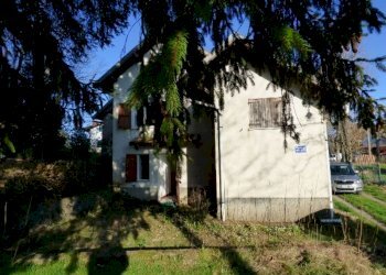 Casa semi indipendente Piampaludo, frazione Piampaludo, Sassello - foto 1