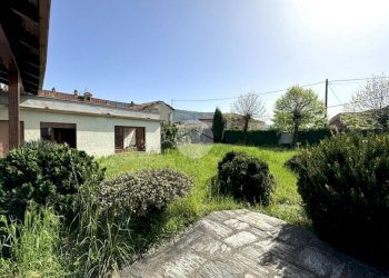 Independent house Via Camillo Benso di Cavour, Bollengo - photo 5