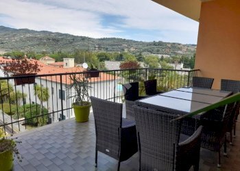 Trilocale Via Villa Contessa, Diano Castello - foto 7