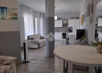 Trilocale Via Villa Contessa, Diano Castello - foto 11