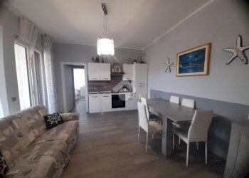 Trilocale Via Villa Contessa, Diano Castello - foto 25