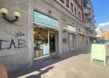 Shop Piazza Guglielmo Miani, Milano - photo 4