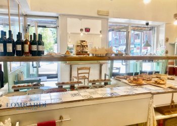 Shop Piazza Guglielmo Miani, Milano - photo 11