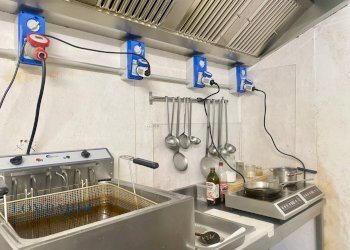 Shop Piazza Guglielmo Miani, Milano - photo 15