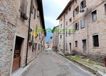 Casa indipendente VIA ROMA, Erto e Casso - foto 1