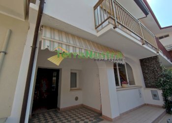 Casa indipendente VIA BRUNI, Fanna - foto 1